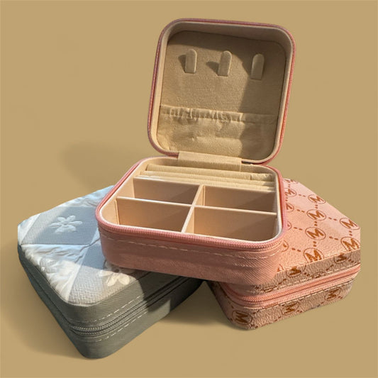Mini Quilted Jewelry Case – Small